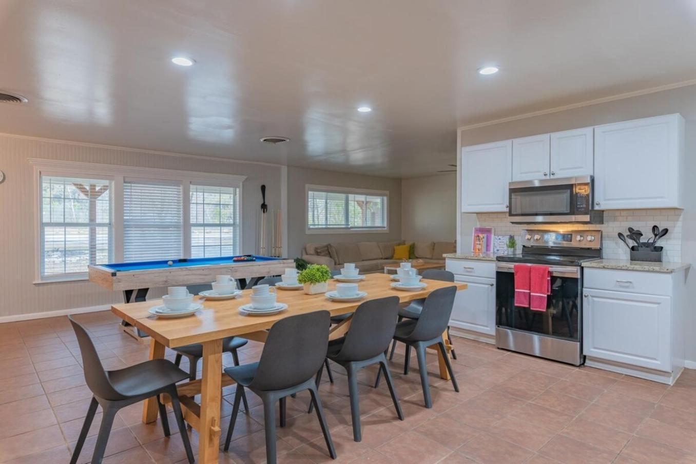 Texas Vacation Home, Game Room & Pool By Sixflags San Antonio Eksteriør billede